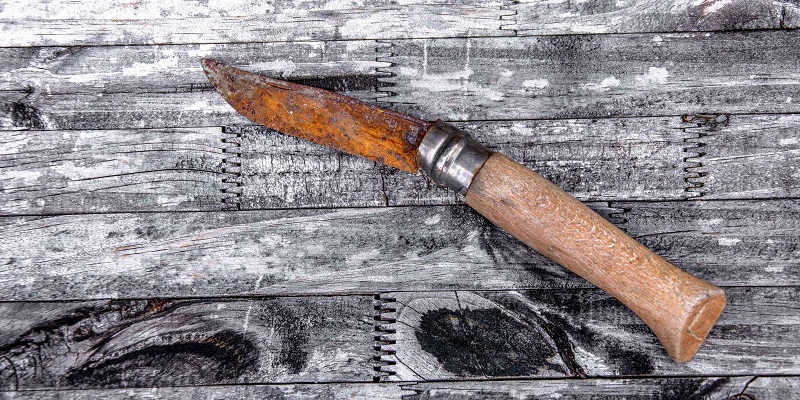rust-free-knife-blade