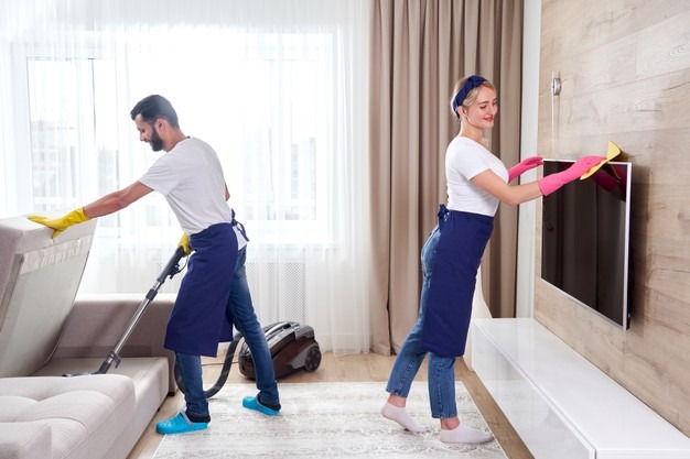 Uniform Cleaning Service