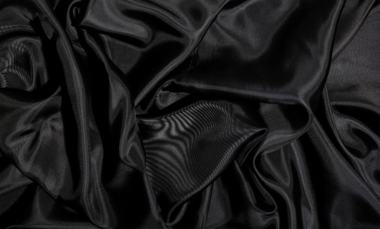 Buying Satin Fabric Online - These Tips Help You Make the Best Decision